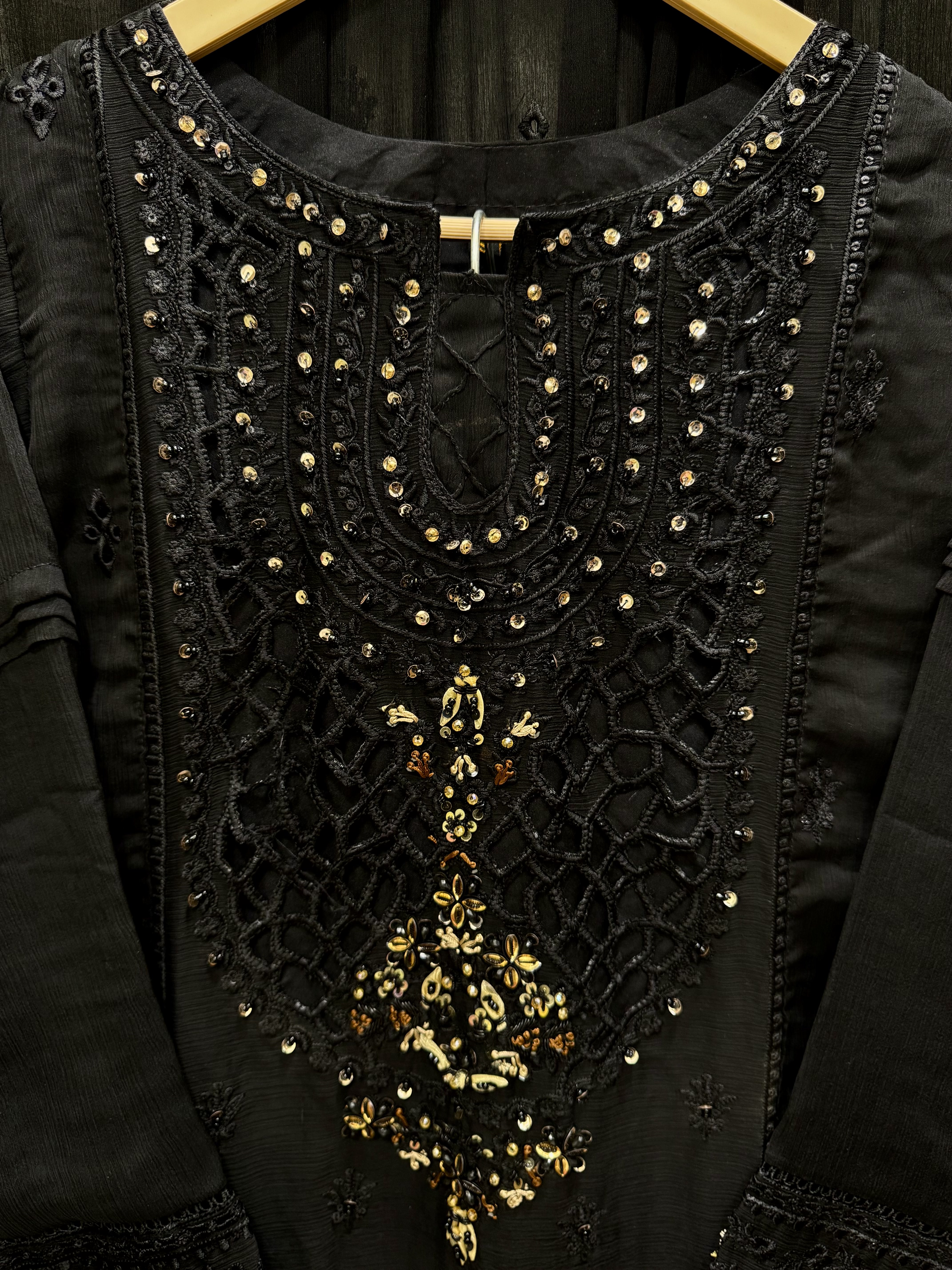 Chiffon Gharara Embroidered 3-Piece Suit