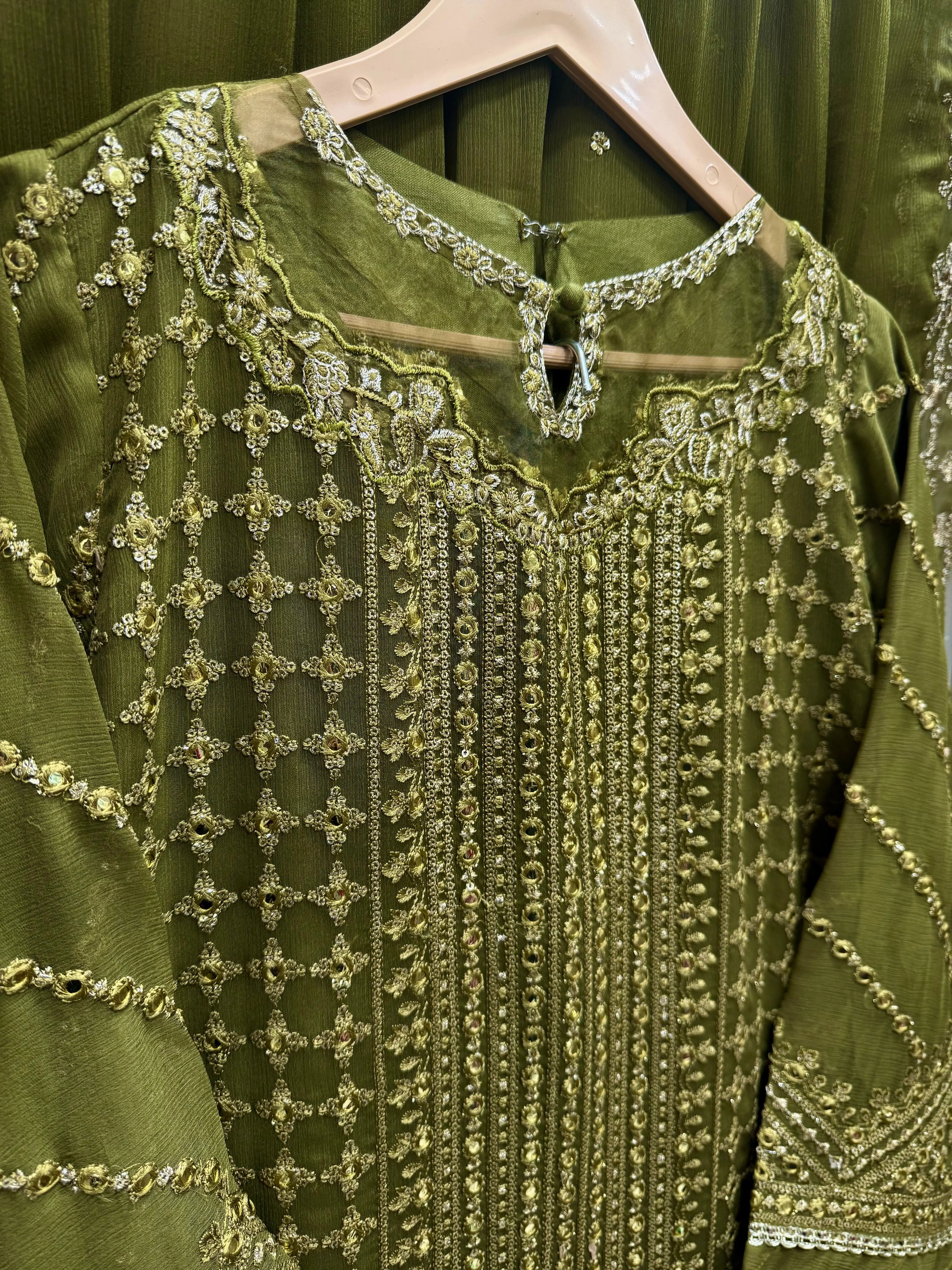 Luxury Gilded Olive Chiffon Embroidered 3-Piece Suit
