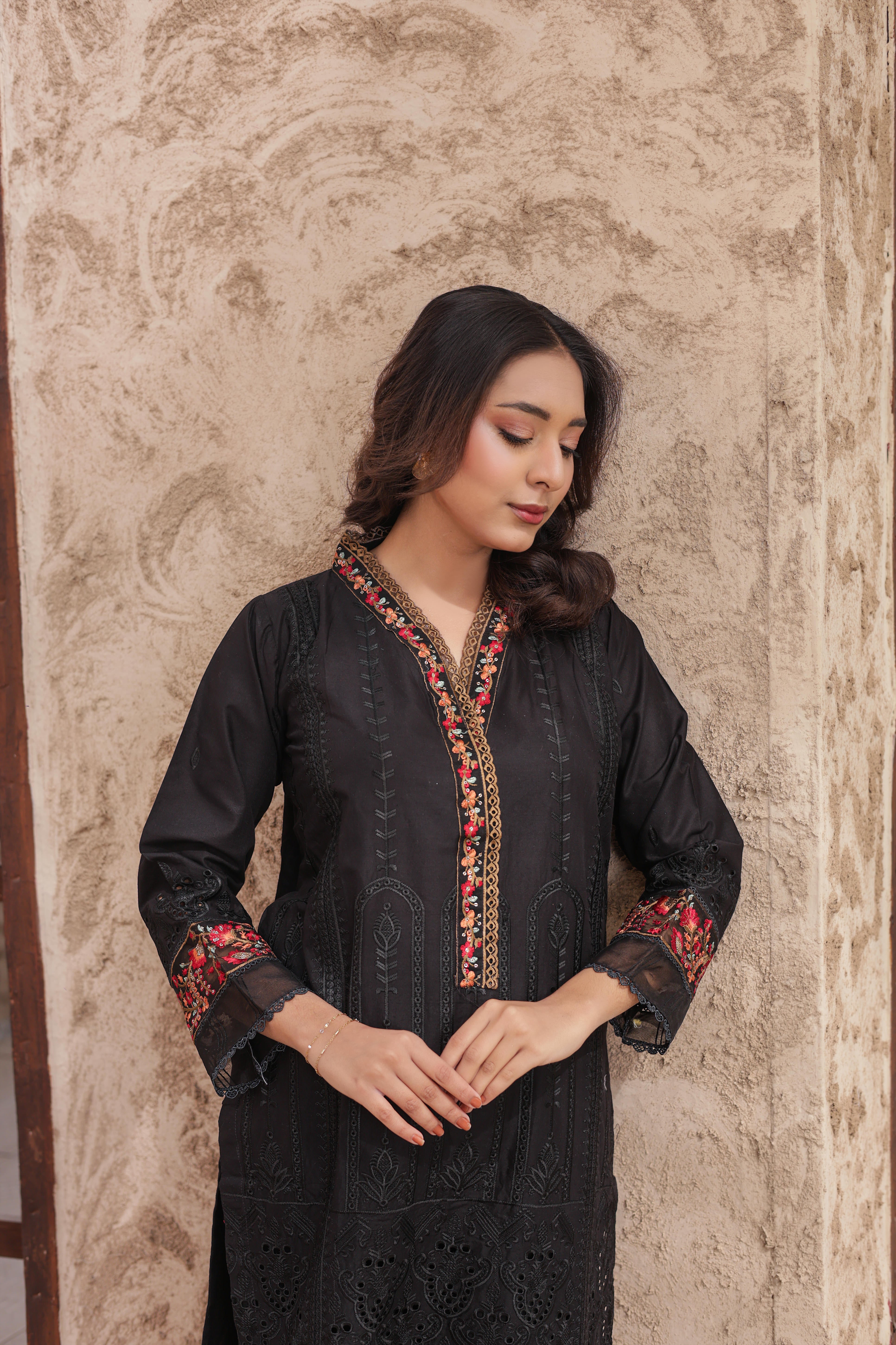 Cotton Embroidered 2-Pcs Suit